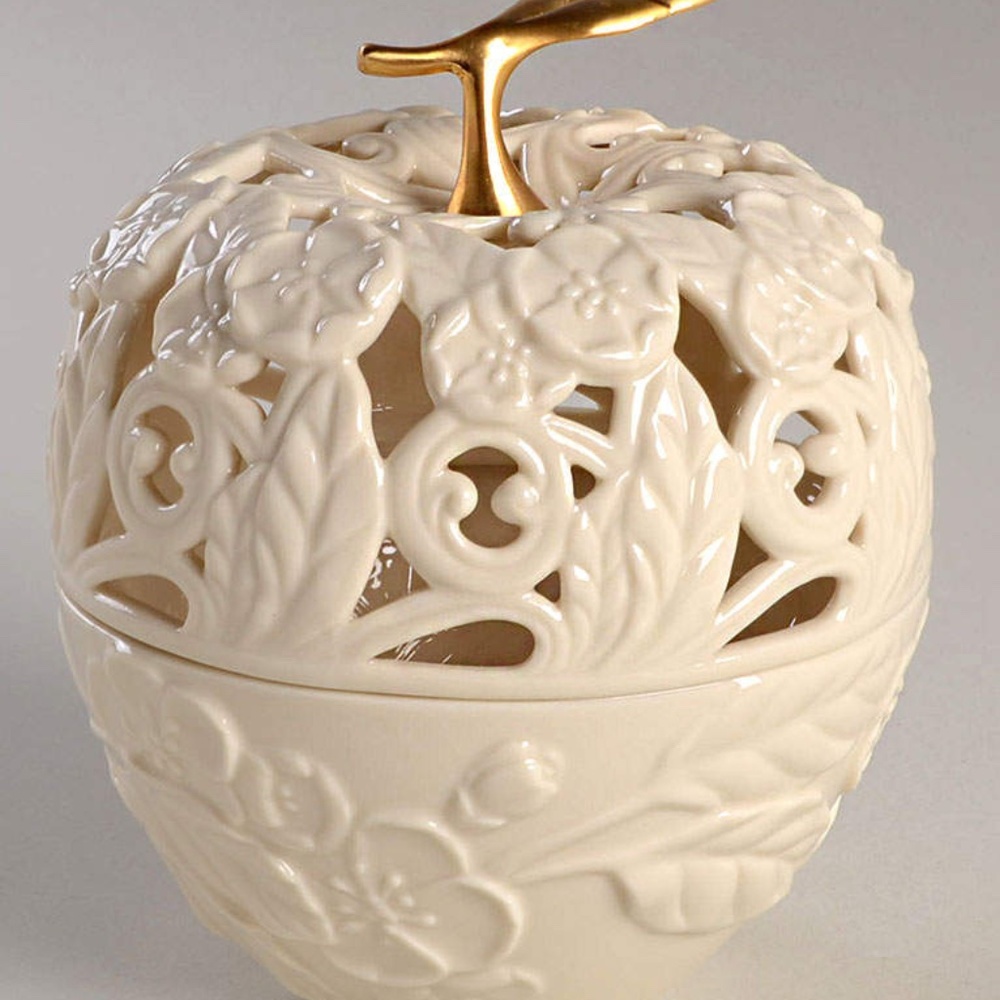 Lenox Potpourri/Votive  Apple Box  - No Potpourri
